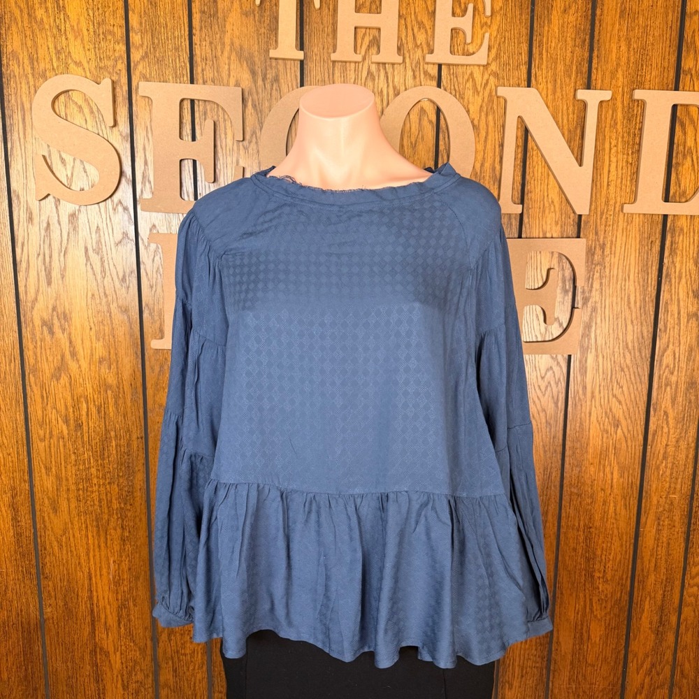 Olivaceous Peplum Top Womens L Blue Boho Flowy Tiered Sleeve Open Back Blouse - Picture 1 of 6
